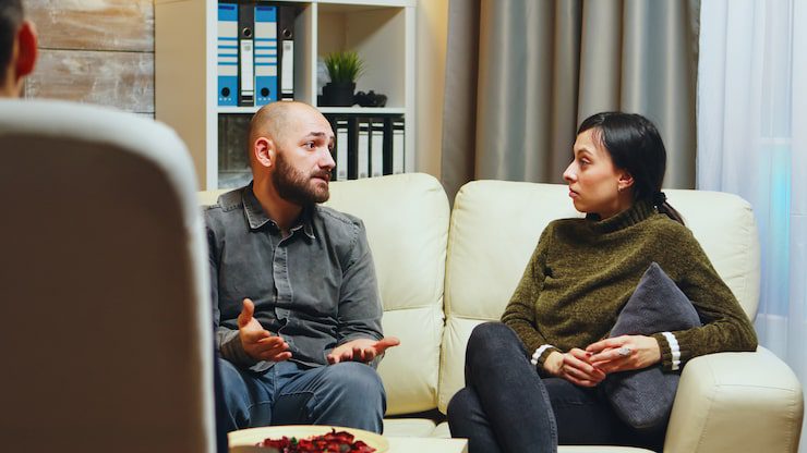 How Therapy for Bipolar Disorder Can Improve Relationship Dynamics